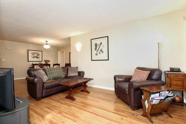 304 Grandview Way, Townhouse with 1 bedrooms, 2 bathrooms and 1 parking in Toronto ON | Image 5