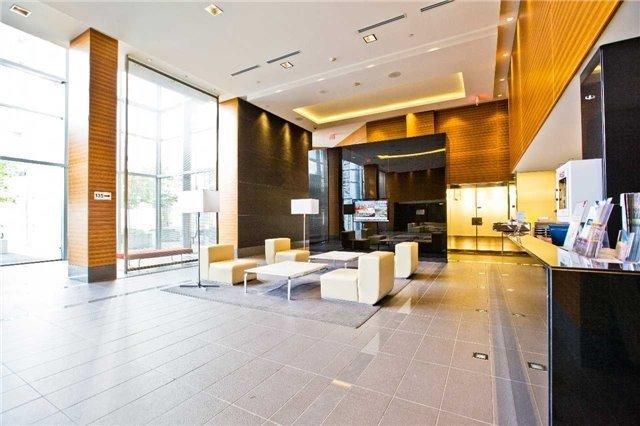 1118 - 135 Village Green Sq, Condo with 2 bedrooms, 2 bathrooms and 1 parking in Toronto ON | Image 3
