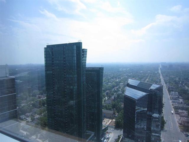 4020 - 5 Sheppard Ave E, Condo with 2 bedrooms, 2 bathrooms and 1 parking in Toronto ON | Image 15