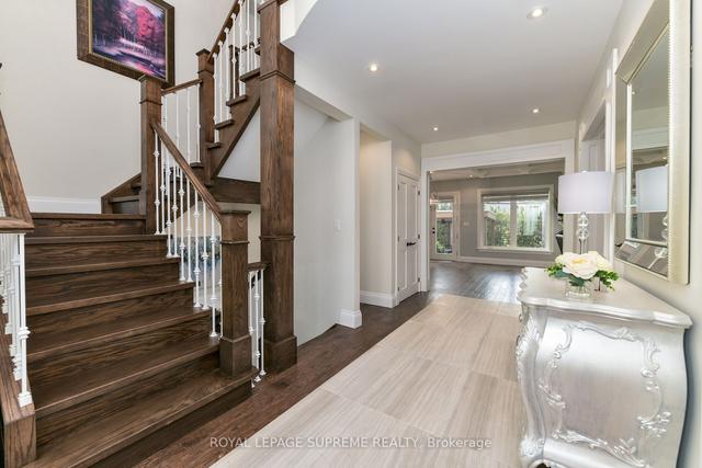 1193 Tisdale St, House detached with 4 bedrooms, 5 bathrooms and 6 parking in Oakville ON | Image 36