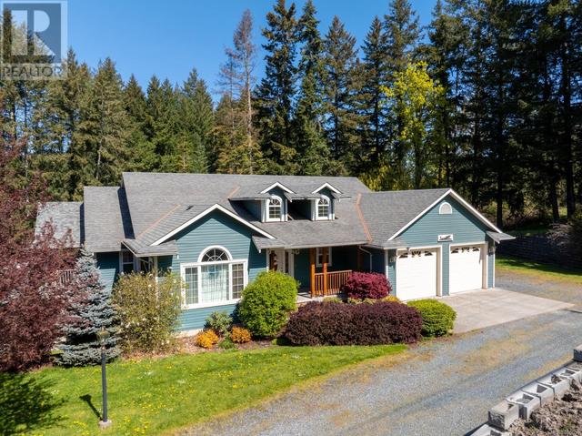 2049 Herd Rd, House detached with 5 bedrooms, 3 bathrooms and 6 parking in North Cowichan BC | Image 1