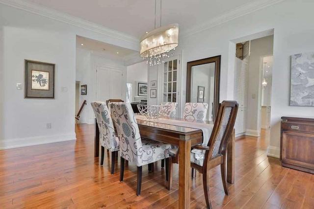 1471 Seagram Ave, House detached with 4 bedrooms, 5 bathrooms and 6 parking in Oakville ON | Image 4