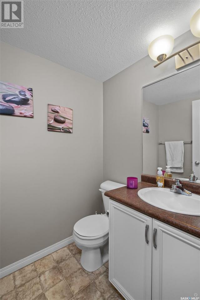9 - 1600 Muzzy Drive, House attached with 3 bedrooms, 3 bathrooms and null parking in Prince Albert SK | Image 13