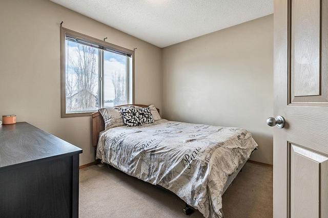 24 Cranberry Way Se, House detached with 3 bedrooms, 1 bathrooms and 2 parking in Calgary AB | Image 20
