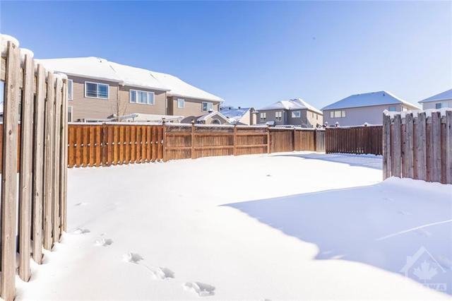 839 Percifor Way, Townhouse with 2 bedrooms, 3 bathrooms and 3 parking in Ottawa ON | Image 30