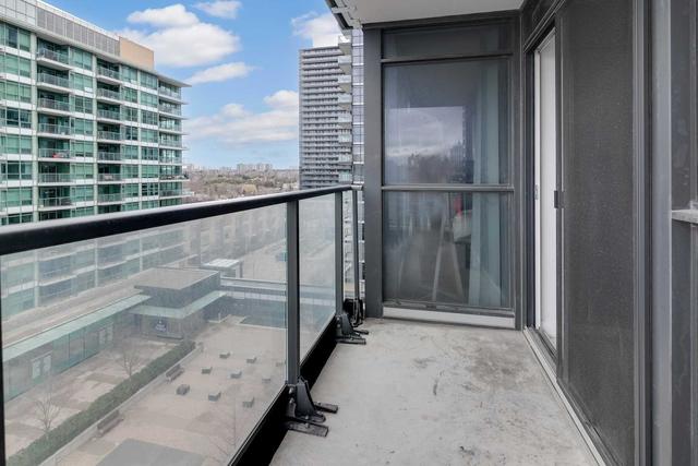 809a - 19 Singer Crt, Condo with 1 bedrooms, 1 bathrooms and 0 parking in Toronto ON | Image 13
