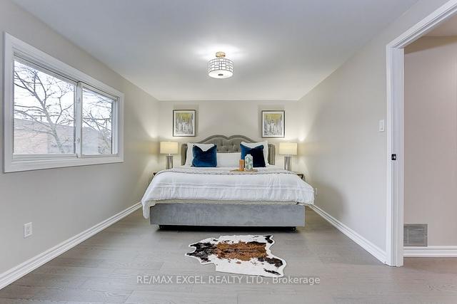 89 Song Meadoway, Townhouse with 3 bedrooms, 2 bathrooms and 2 parking in Toronto ON | Image 24