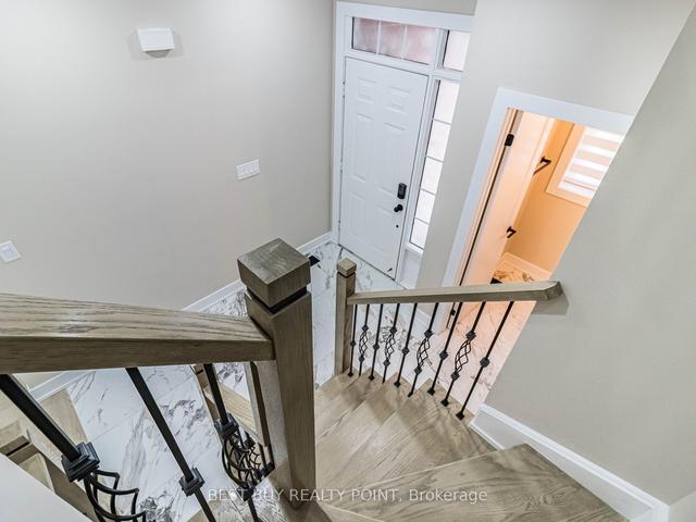 1019 Summitview Cres, House detached with 3 bedrooms, 4 bathrooms and 6 parking in Oshawa ON | Image 8