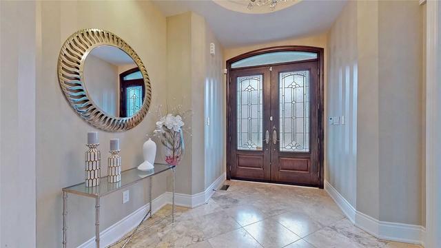 176 Orleans Circ, House detached with 5 bedrooms, 6 bathrooms and 7 parking in Vaughan ON | Image 34