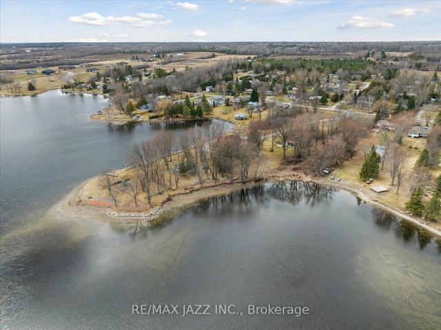 231 Lakeshore Dr, House detached with 2 bedrooms, 1 bathrooms and 10 parking in Kawartha Lakes ON | Image 26