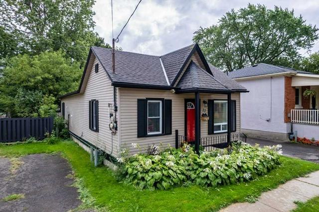 22 Woodland Ave, House detached with 2 bedrooms, 1 bathrooms and 3 parking in St. Catharines ON | Image 12