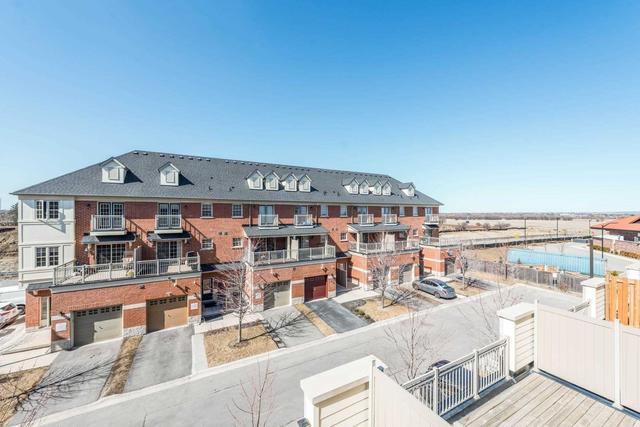 32 - 2510 Countryside Dr, Townhouse with 3 bedrooms, 4 bathrooms and 2 parking in Brampton ON | Image 15