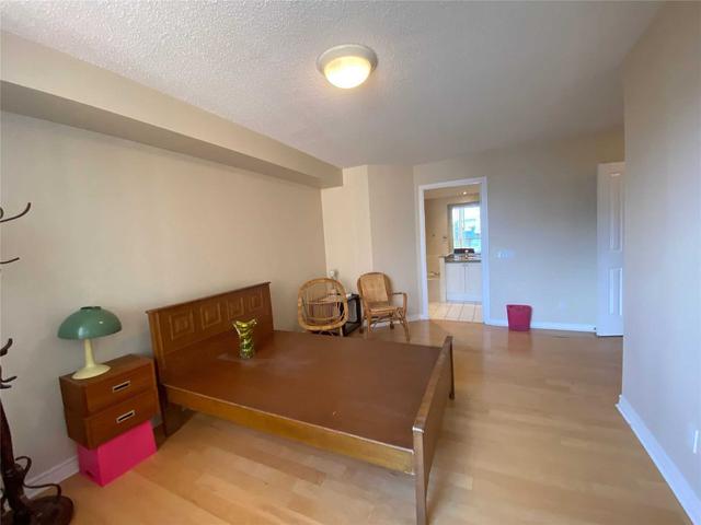 902 - 152 St Patrick St, Condo with 2 bedrooms, 2 bathrooms and 0 parking in Toronto ON | Image 6
