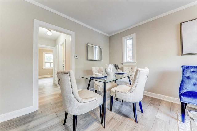 144 Dunington Dr, House detached with 2 bedrooms, 2 bathrooms and 3 parking in Toronto ON | Image 15