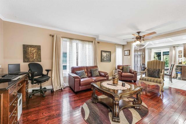 4 Sunshade Pl, House detached with 3 bedrooms, 2 bathrooms and 3 parking in Brampton ON | Image 13