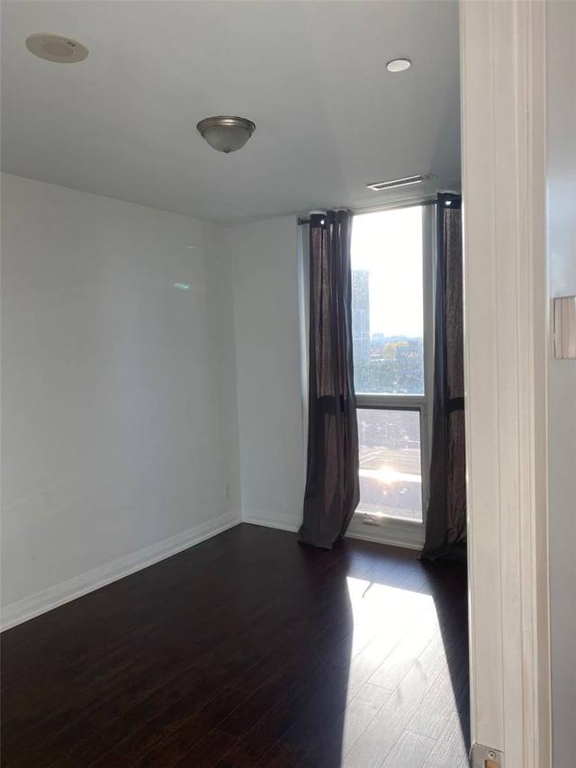 508 - 5 Valhalla Inn Rd, Condo with 1 bedrooms, 1 bathrooms and 1 parking in Toronto ON | Image 9
