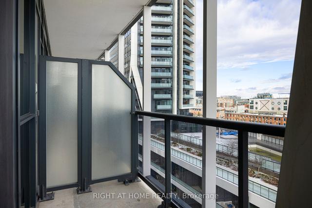 809 - 30 Ordnance St, Condo with 1 bedrooms, 1 bathrooms and 0 parking in Toronto ON | Image 5
