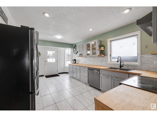 15716 133 St Nw, House detached with 5 bedrooms, 3 bathrooms and null parking in Edmonton AB | Image 6