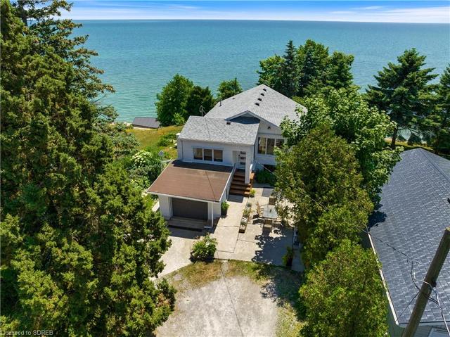 450 New Lakeshore Road, House detached with 2 bedrooms, 2 bathrooms and 9 parking in Norfolk County ON | Image 8