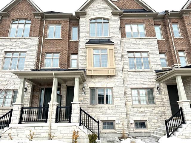 43 New Yorkton Ave, House attached with 3 bedrooms, 3 bathrooms and 2 parking in Markham ON | Image 1