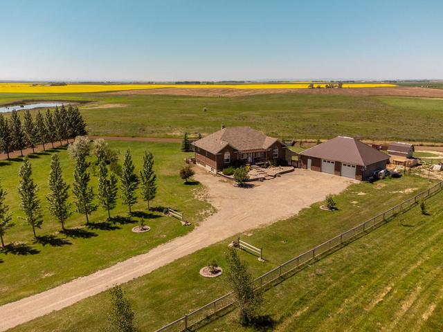 101022 Rge. Rd. 22 4, House detached with 6 bedrooms, 3 bathrooms and 3 parking in Lethbridge County AB | Image 39