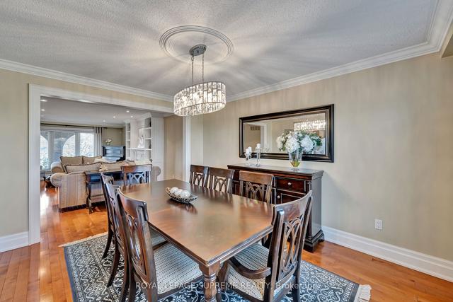 221 Gracefield Ave, House detached with 4 bedrooms, 4 bathrooms and 5 parking in Toronto ON | Image 4
