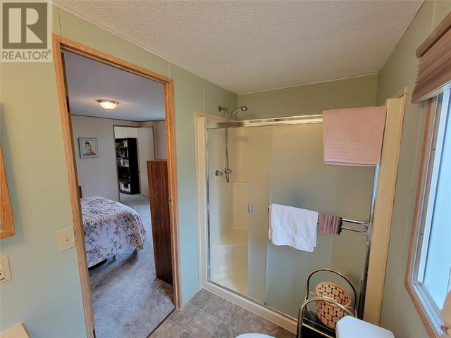 715 10th Avenue, House detached with 2 bedrooms, 2 bathrooms and null parking in Keremeos BC | Image 20