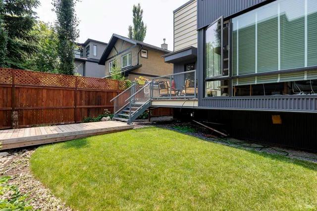 456 13 Street Nw, House detached with 4 bedrooms, 3 bathrooms and 3 parking in Calgary AB | Image 30