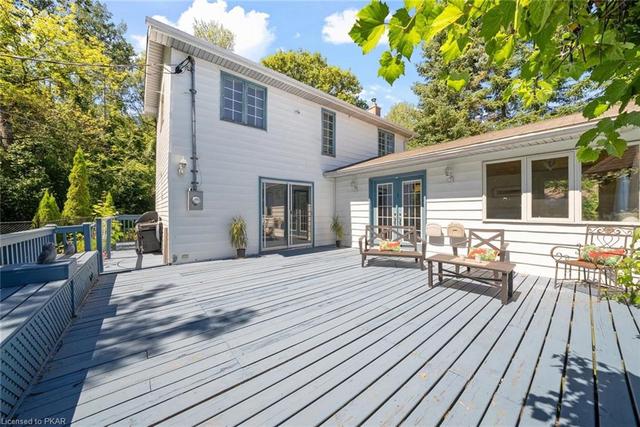 11 Cowe Street, House detached with 3 bedrooms, 1 bathrooms and 3 parking in Otonabee South Monaghan ON | Image 8