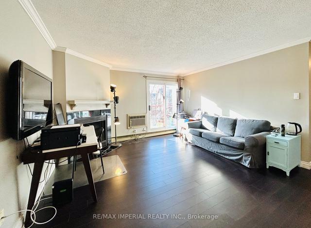 834 - 1508 Pilgrims Way, Condo with 2 bedrooms, 1 bathrooms and 1 parking in Oakville ON | Image 1