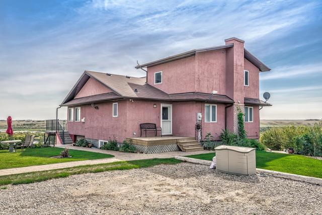 255075 Township Road 215a, House detached with 4 bedrooms, 3 bathrooms and 5 parking in Wheatland County AB | Image 45