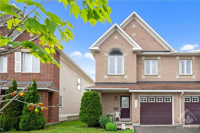 334 Harvest Valley Avenue, Townhouse with 3 bedrooms, 4 bathrooms and 3 parking in Ottawa ON | Image 1