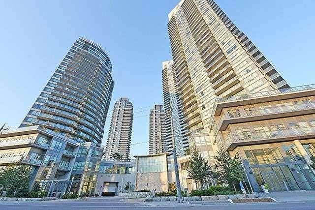 405 - 15 Legion Rd, Condo with 1 bedrooms, 1 bathrooms and 1 parking in Toronto ON | Image 2