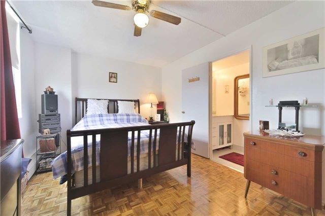 1004 - 45 Sunrise Ave, Condo with 3 bedrooms, 2 bathrooms and 1 parking in Toronto ON | Image 11