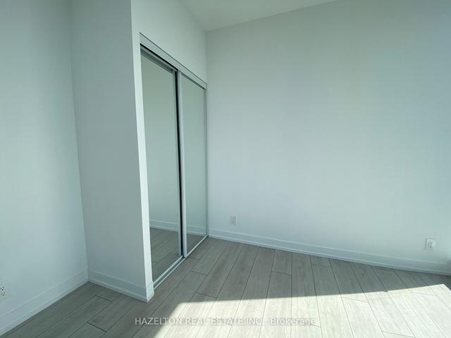 4502 - 55 Mercer St, Condo with 3 bedrooms, 2 bathrooms and 1 parking in Toronto ON | Image 5