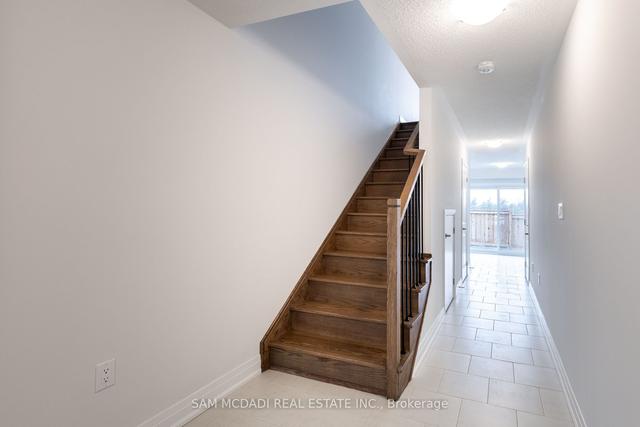 26 Humberstone Dr, House attached with 3 bedrooms, 4 bathrooms and 2 parking in Halton Hills ON | Image 37