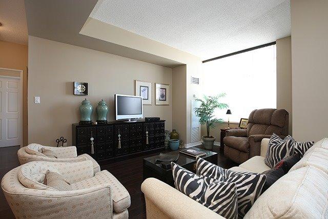 sph01 - 80 Mill St, Condo with 1 bedrooms, 1 bathrooms and 1 parking in Toronto ON | Image 11