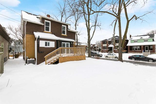 492 Pine St, House detached with 3 bedrooms, 3 bathrooms and 2 parking in Windsor ON | Image 21
