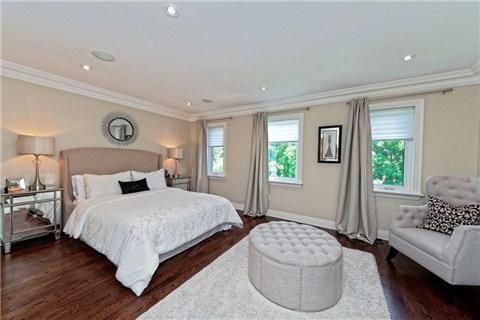 51 Franklin Ave, House detached with 3 bedrooms, 3 bathrooms and 2 parking in Toronto ON | Image 13