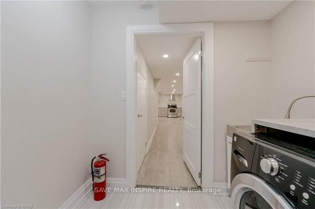 31 Sadielou Blvd, House semidetached with 3 bedrooms, 4 bathrooms and 4 parking in Hamilton ON | Image 31