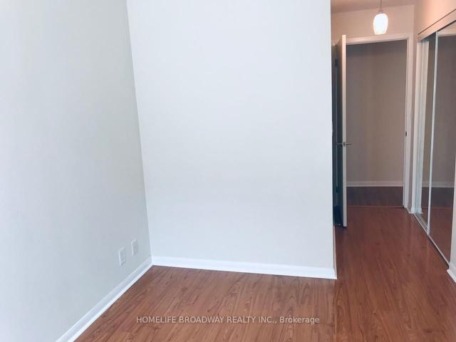 201 - 96 St Patrick St, Condo with 1 bedrooms, 1 bathrooms and 1 parking in Toronto ON | Image 3