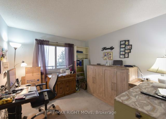 205 - 166 Owen St, Condo with 2 bedrooms, 1 bathrooms and 1 parking in Barrie ON | Image 11