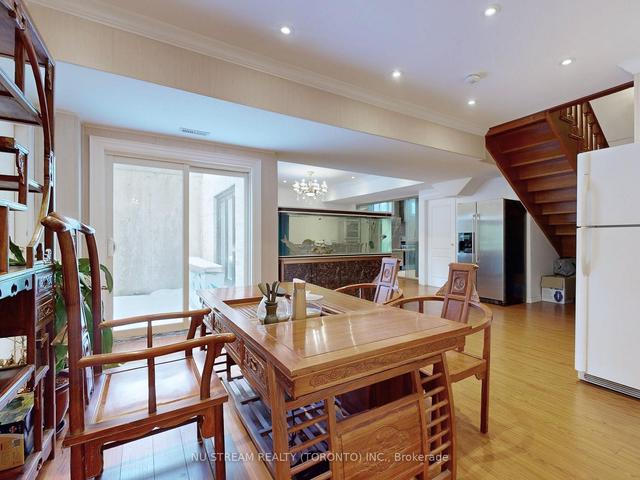 80 Broomfield Dr, House detached with 5 bedrooms, 8 bathrooms and 6 parking in Toronto ON | Image 29