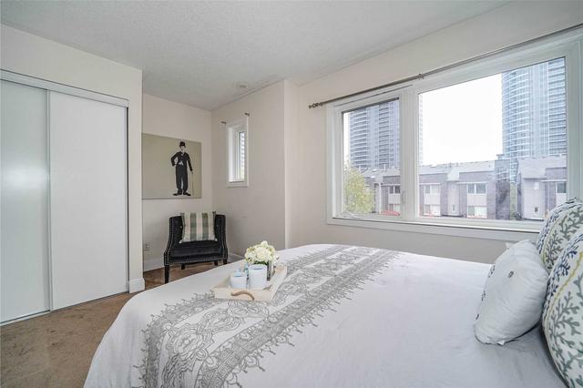 th47 - 315 Village Green Sq W, Townhouse with 4 bedrooms, 3 bathrooms and 2 parking in Toronto ON | Image 16