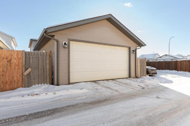 113 Sunday Creek Way, House detached with 5 bedrooms, 3 bathrooms and 2 parking in Wood Buffalo AB | Image 37