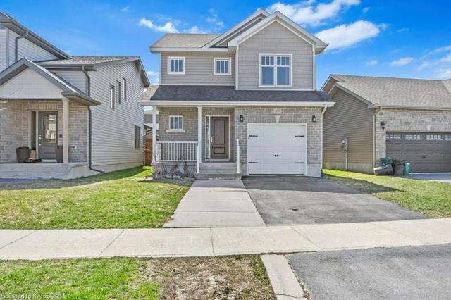 1717 Reginald Bart Drive, House detached with 4 bedrooms, 3 bathrooms and 3 parking in Kingston ON | Image 34