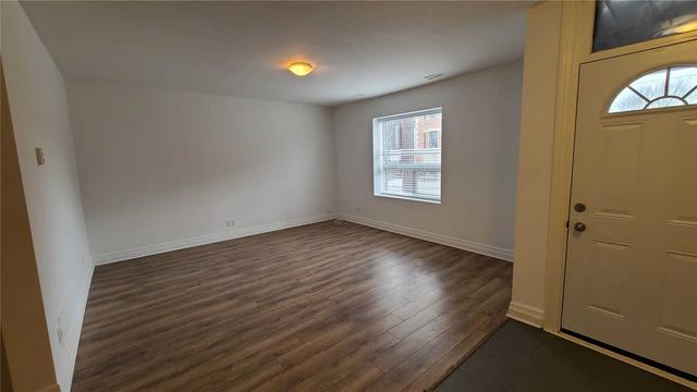 330 Harbord St, House detached with 1 bedrooms, 1 bathrooms and 0 parking in Toronto ON | Image 5