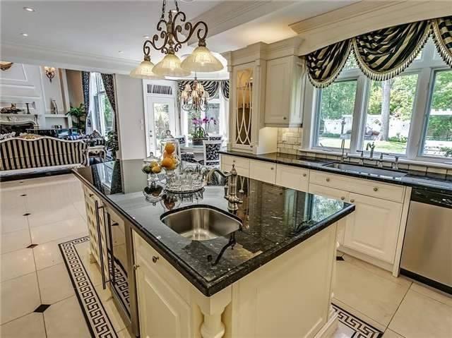 1559 Watersedge Rd, House detached with 5 bedrooms, 8 bathrooms and 7 parking in Mississauga ON | Image 6