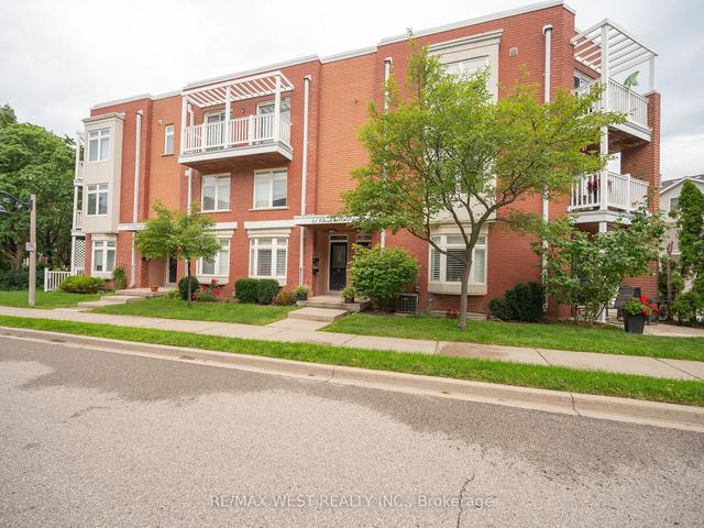 e - 43 Chester St S, Townhouse with 2 bedrooms, 2 bathrooms and 1 parking in Oakville ON | Image 12