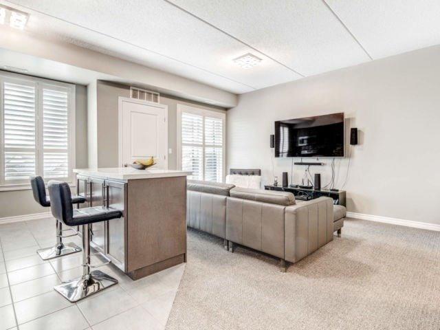 307 - 650 Sauve St, Condo with 2 bedrooms, 1 bathrooms and 1 parking in Milton ON | Image 5